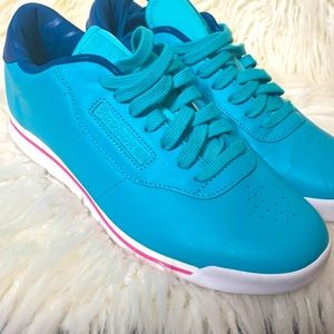 Teal Blue Reebok Classics - worn once two sets of laces included